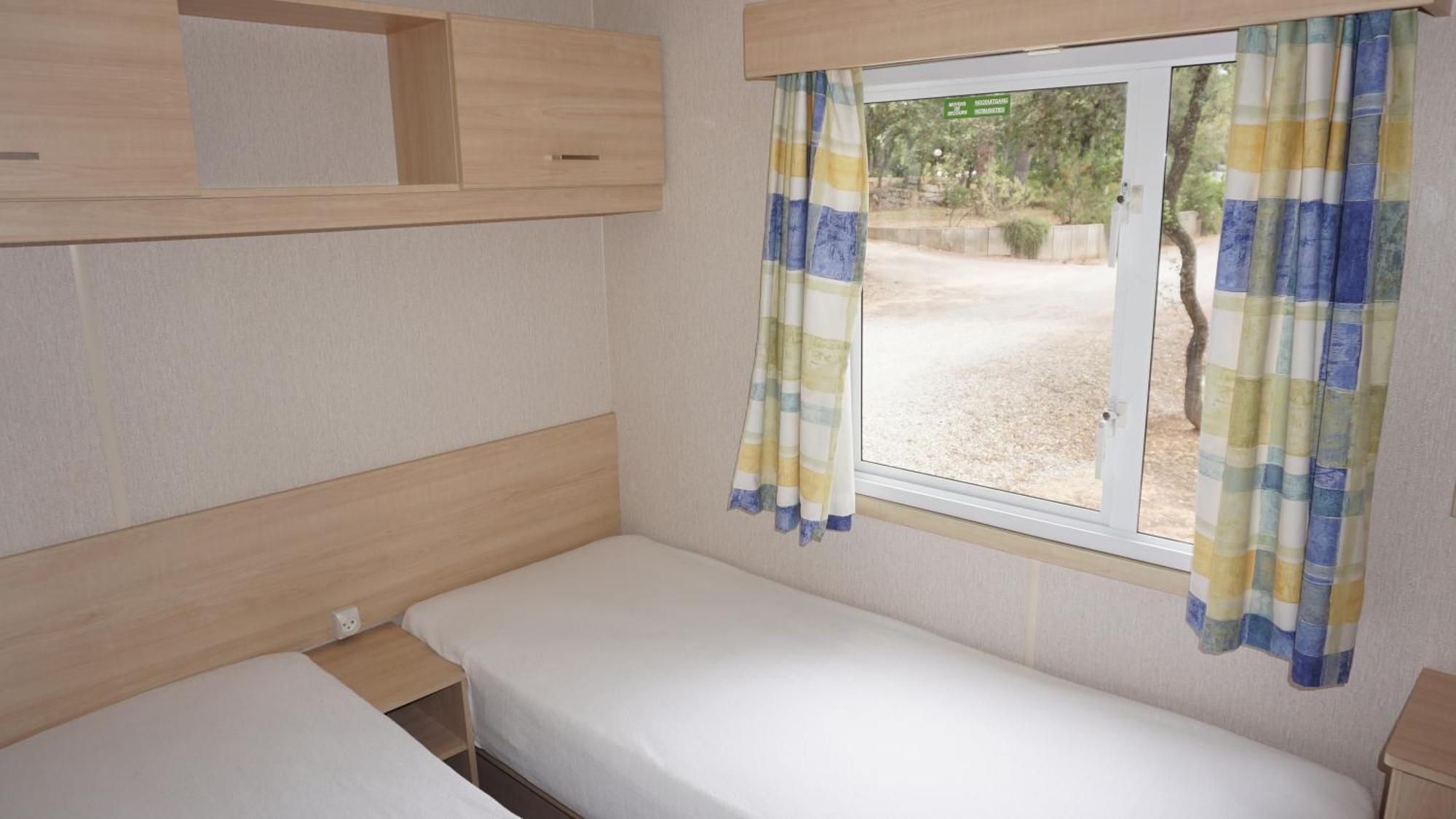 רוקברון-סור-ארז'נס Chalets Met Buitenkeuken Op Camping Lei Suves - Joycasa חדר תמונה